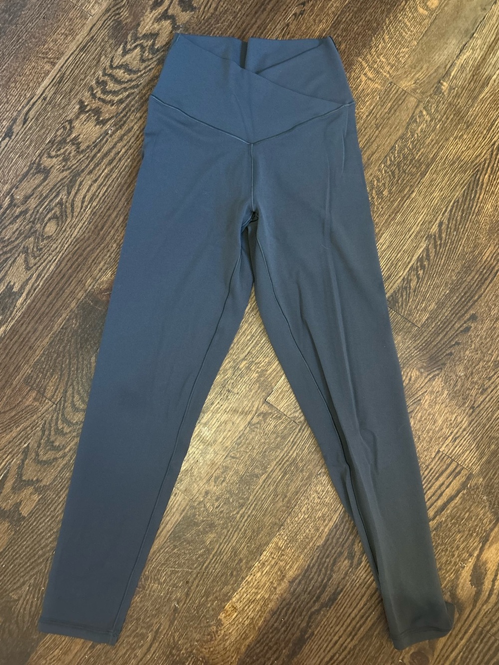 aerie Offline real me crossover leggings gray size medium
